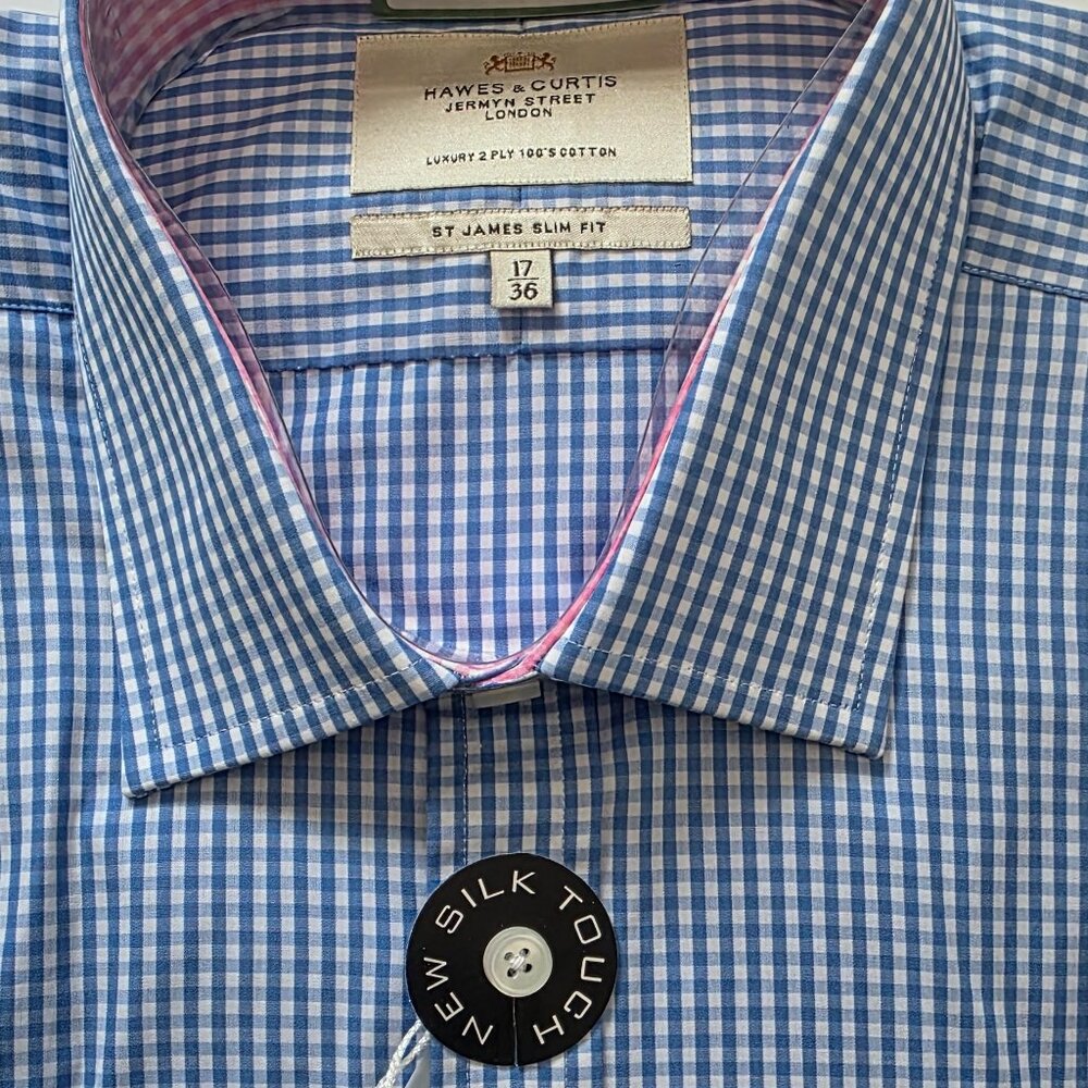 Hawes & Curtis SJ Weekend (Blue and White) Size 17/36 (NWT)